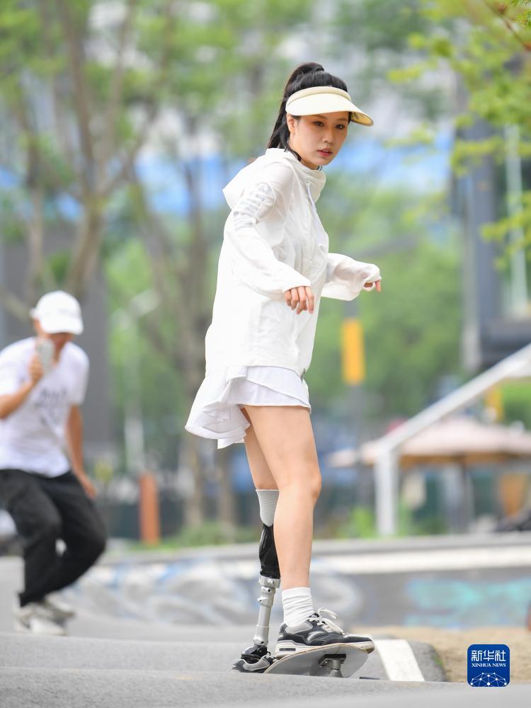 新黄金城xhjc
